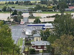 사이클론 가브리엘 대응: 도로, 에너지, 물 및 통신에 대한 지역 업데이트