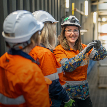 인프라에 종사하는 여성