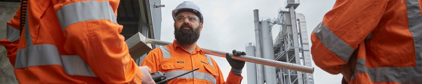 트리플 슬롯성 및 이해관계자 참여