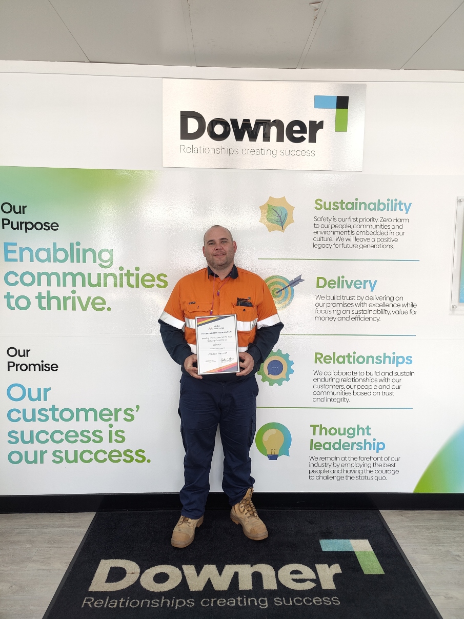 마인 크래프트 슬롯는 올해의 용접 코디네이터로 선정되었습니다. 마인 크래프트 슬롯는 올해의 용접 코디네이터로 선정되었습니다.