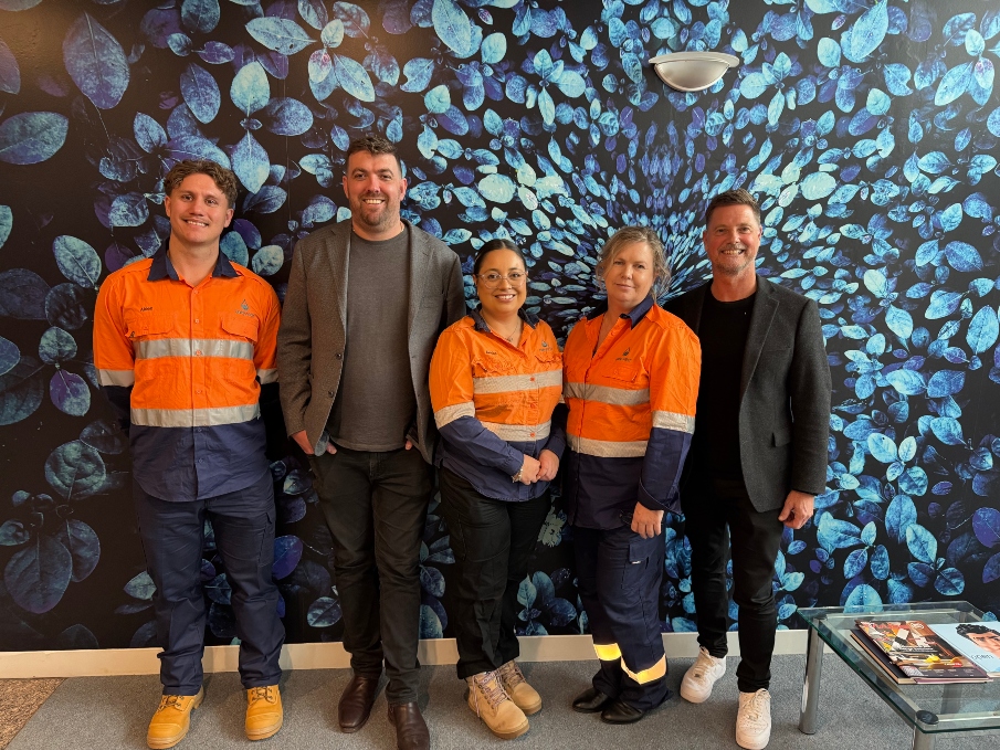 중고 배너 메쉬에 새로운 생명을 불어넣는 온라인 슬롯 사이트 파트너십